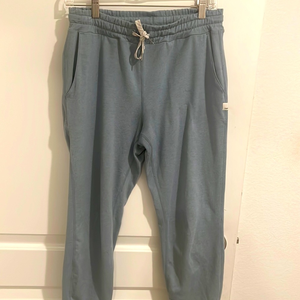 Vuori seafoam joggers